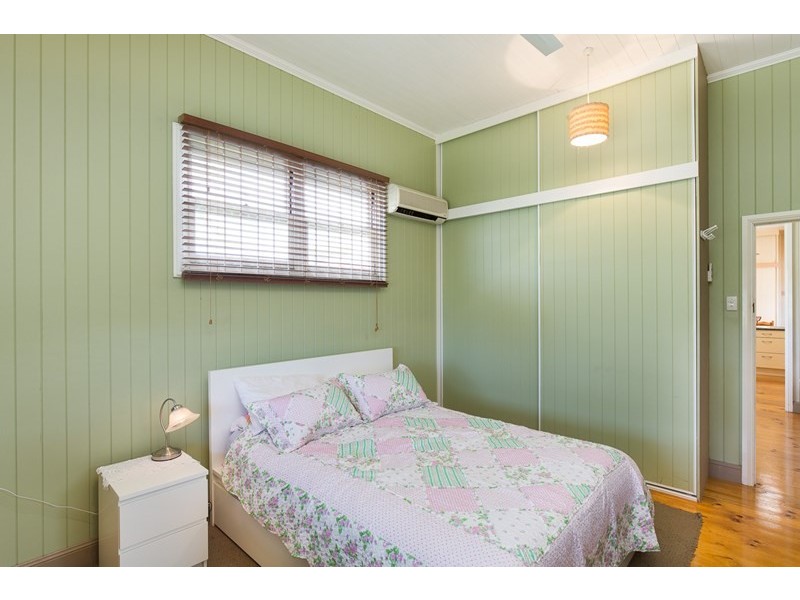 21 Florence Street, Carina QLD 4152