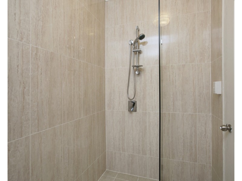 71 Armstrong Road, Cannon Hill QLD 4170