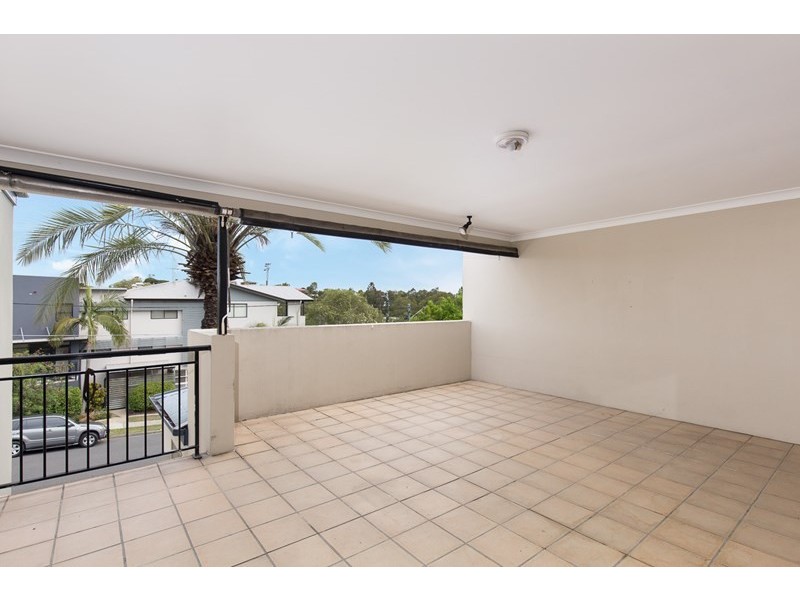 6/157 Riding Road, Balmoral QLD 4171