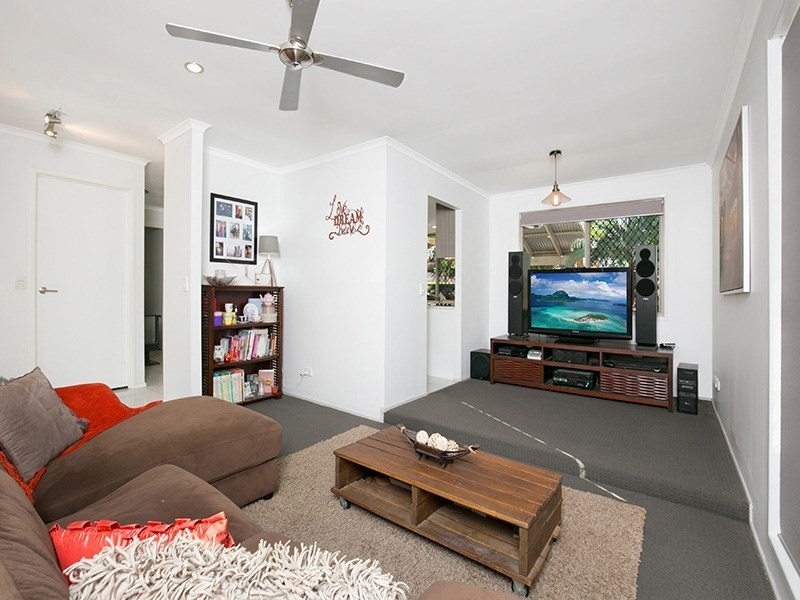 25 Narcamus Crescent, Shailer Park QLD 4128