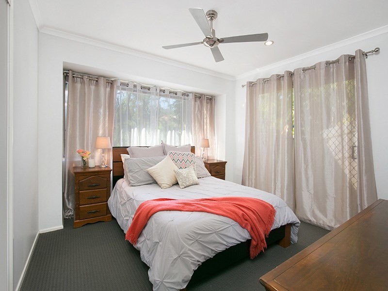 25 Narcamus Crescent, Shailer Park QLD 4128