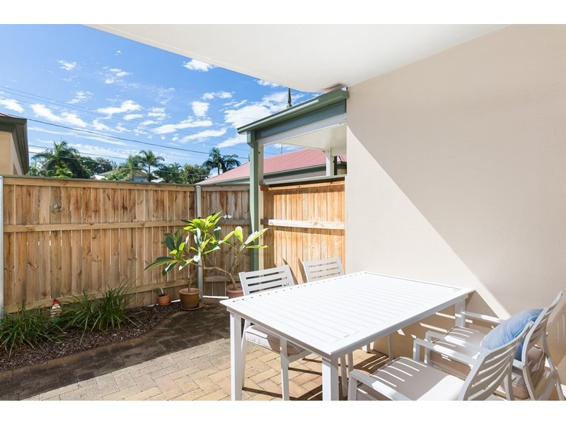 2/26 Elliott Street, Hawthorne QLD 4171