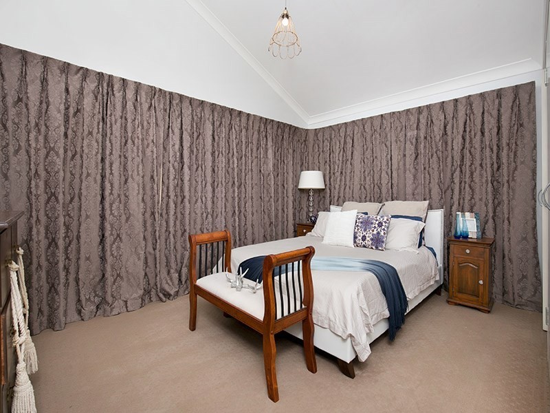 89 Kingsley Terrace, Manly QLD 4179