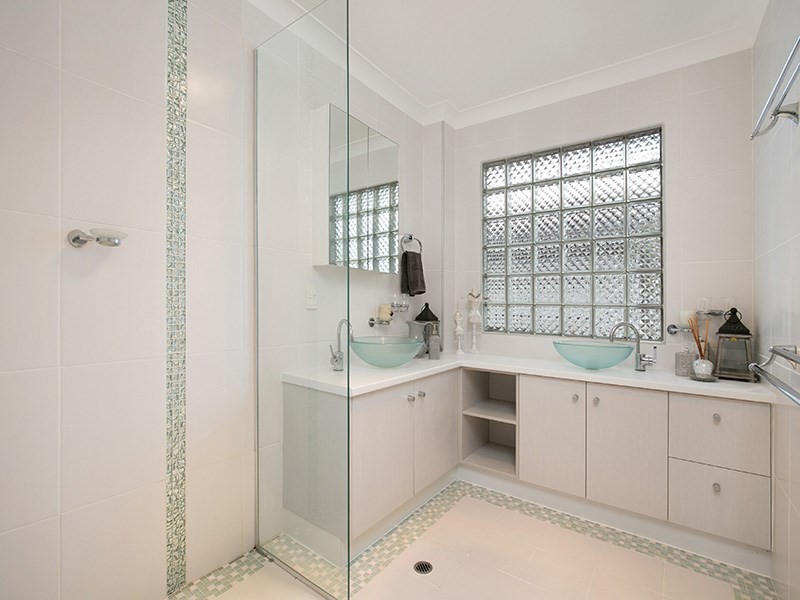 89 Kingsley Terrace, Manly QLD 4179