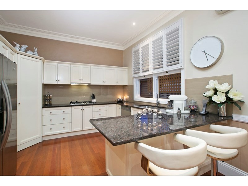 54 Derby Street, Balmoral QLD 4171