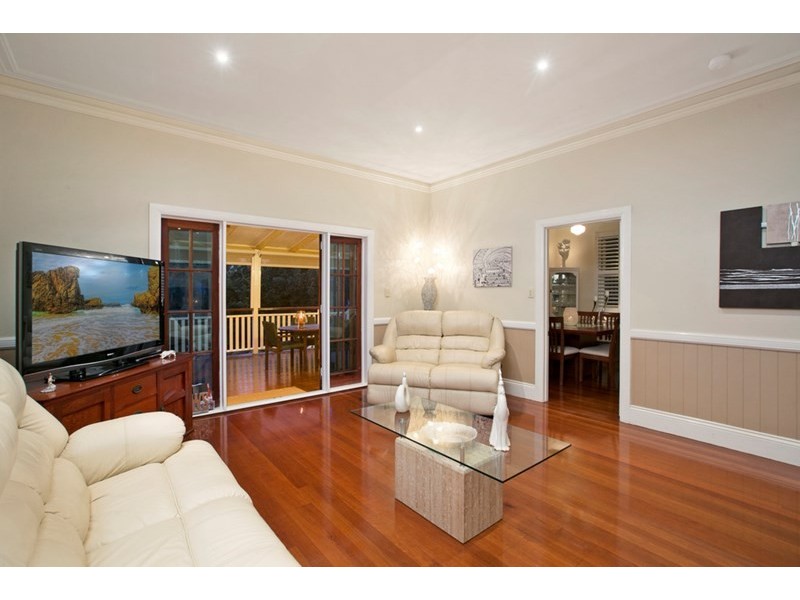 54 Derby Street, Balmoral QLD 4171