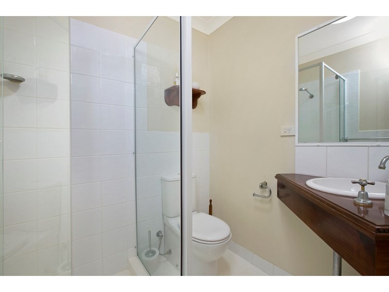 54 Derby Street, Balmoral QLD 4171