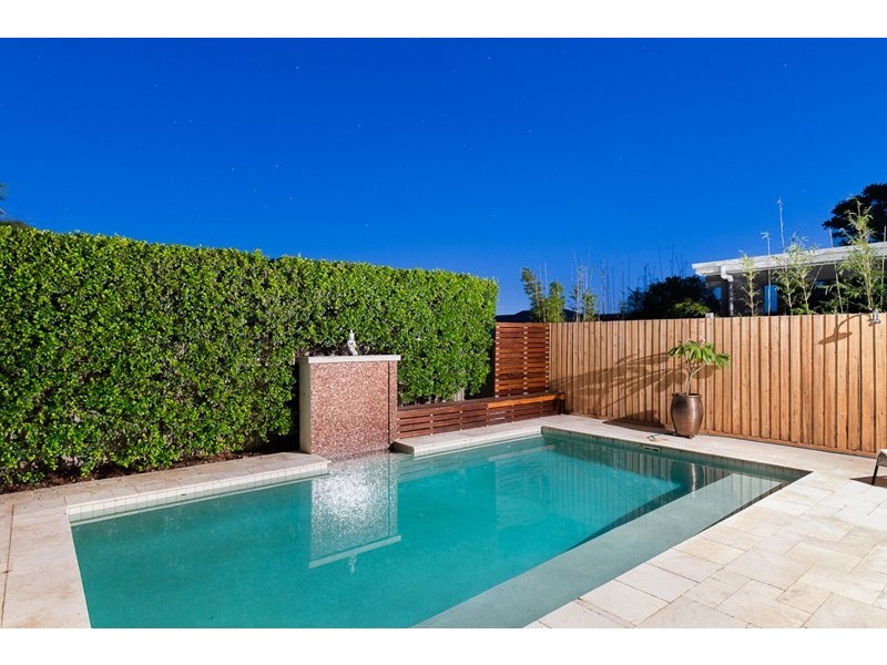 39 Lloyd Street, Camp Hill QLD 4152