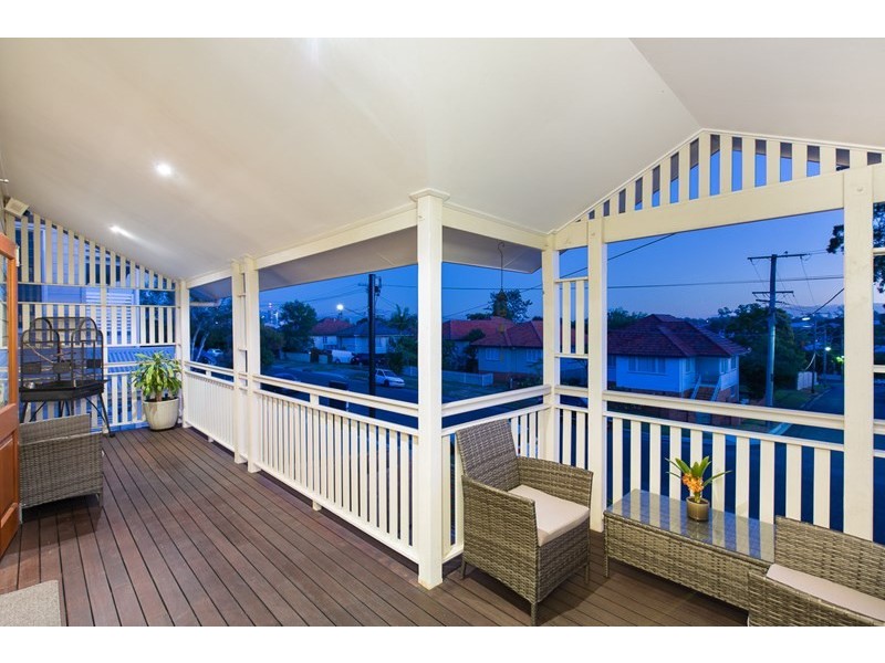 39 Lloyd Street, Camp Hill QLD 4152