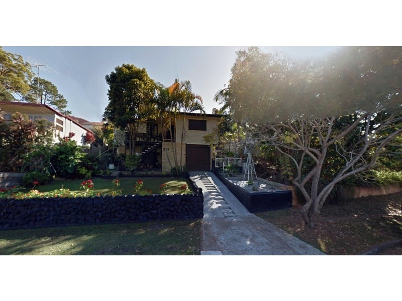 9 Roseglen Street, Greenslopes QLD 4120