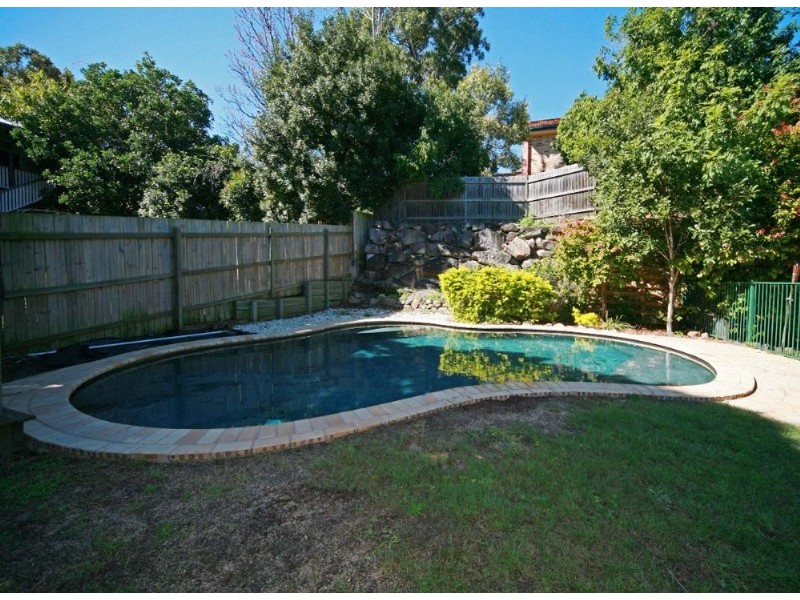 35 Elwell Street, Morningside QLD 4170