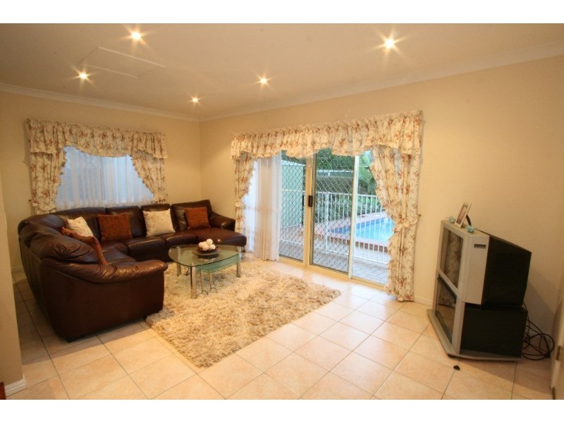 40 Winton Crescent, Murarrie QLD 4172