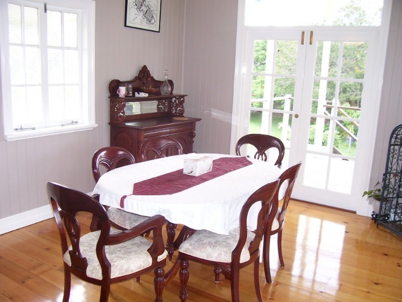 24 Birkalla Street, Bulimba QLD 4171