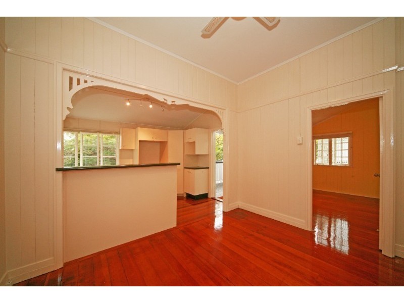 38 Barker Street, East Brisbane QLD 4169