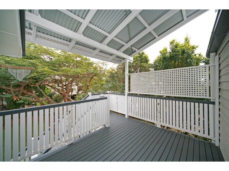 38 Barker Street, East Brisbane QLD 4169