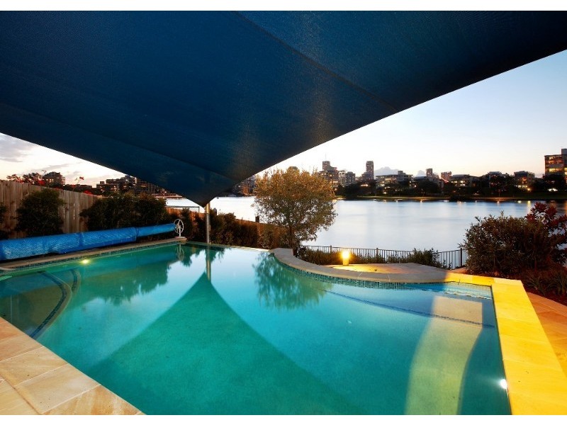 25 Laidlaw Parade, East Brisbane QLD 4169