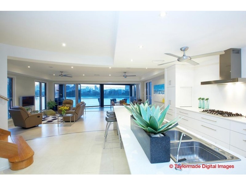 25 Laidlaw Parade, East Brisbane QLD 4169