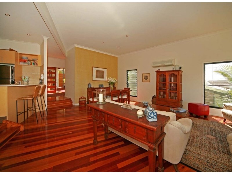 1 Taylor Street, Balmoral QLD 4171