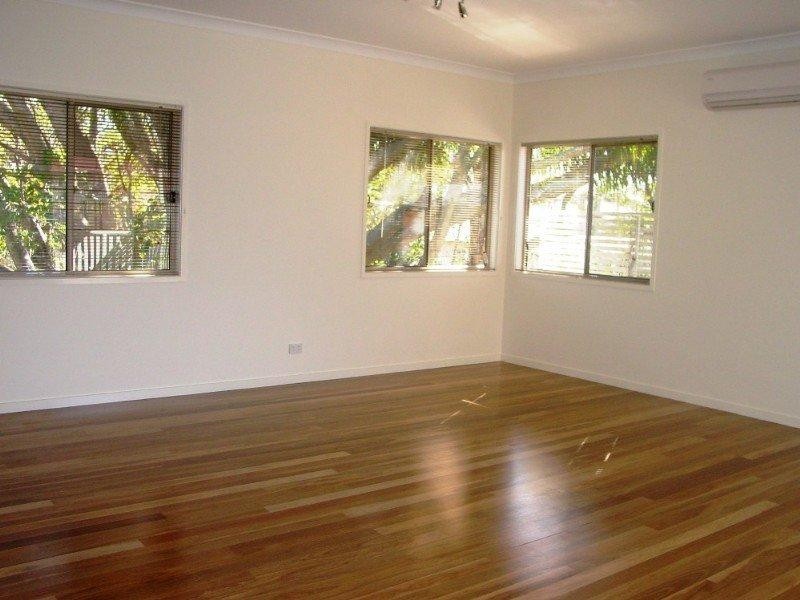 3/284 Wynnum Road, Norman Park QLD 4170