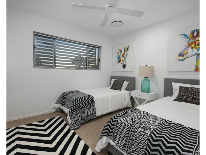 110 Clearview Terrace, Seven Hills QLD 4170