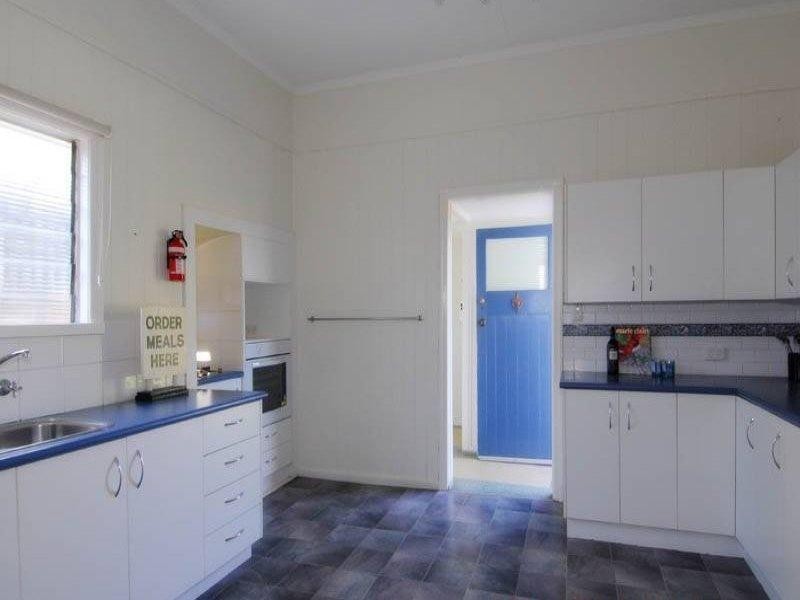 113 Philip Street, Hawthorne QLD 4171