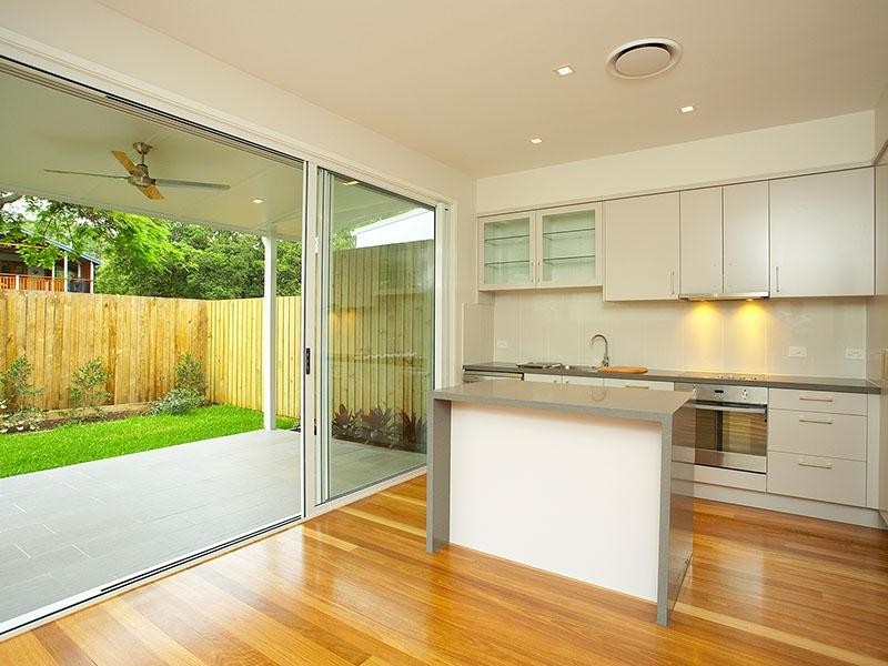 2-4/23 Deviney Street, Morningside QLD 4170