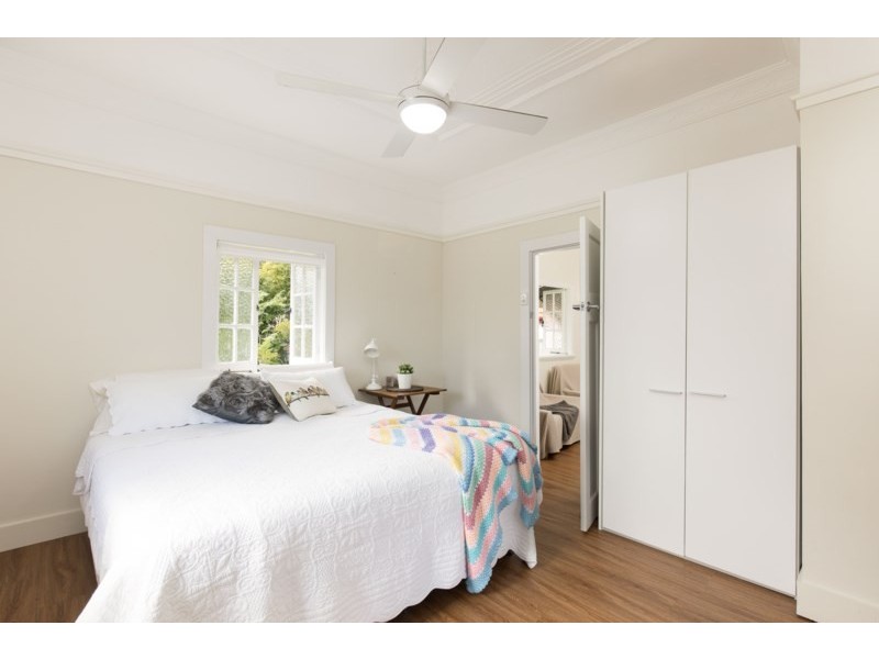 191 Bennetts Road, Norman Park QLD 4170