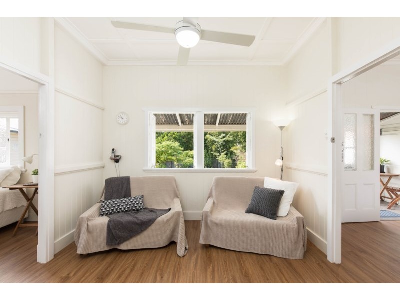 191 Bennetts Road, Norman Park QLD 4170