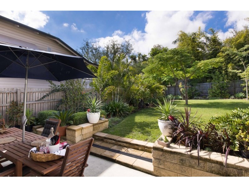 191 Bennetts Road, Norman Park QLD 4170