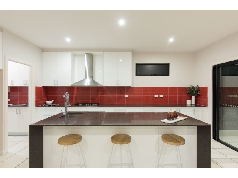 29 Marsh Street, Cannon Hill QLD 4170