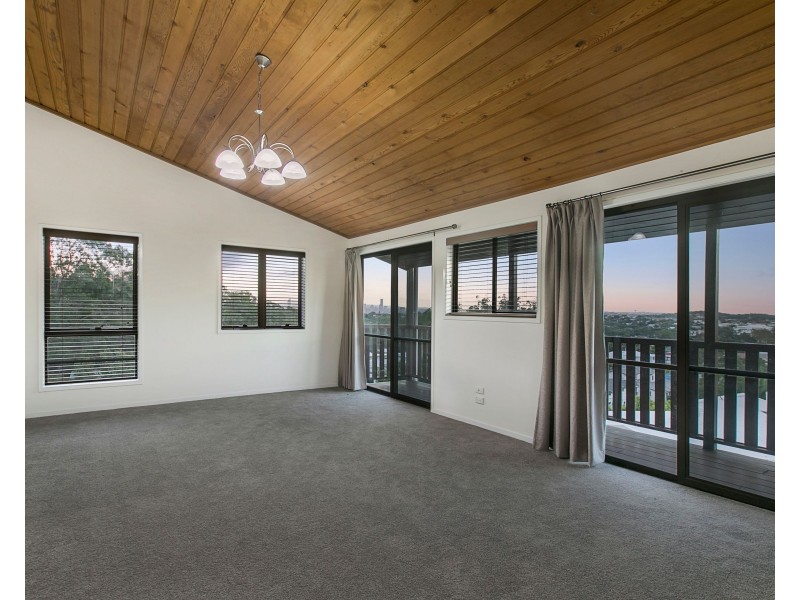 6 Conlan Street, Carina Heights QLD 4152