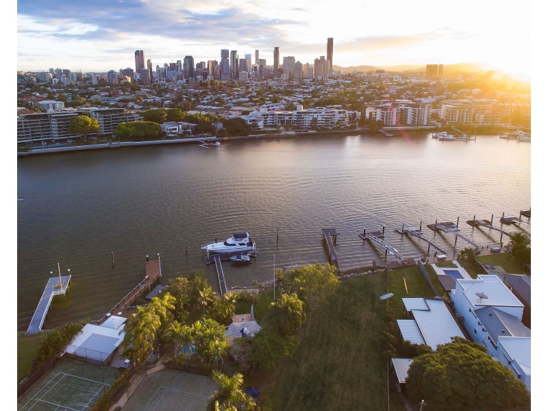 26 Scott Street, Hawthorne QLD 4171