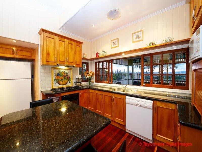 44 Dilkera Street, Balmoral QLD 4171