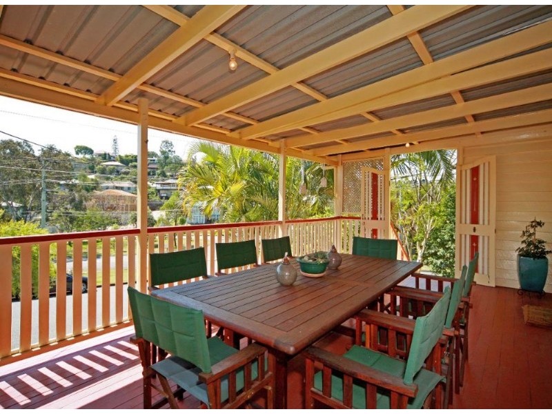 95 Thynne Avenue, Norman Park QLD 4170