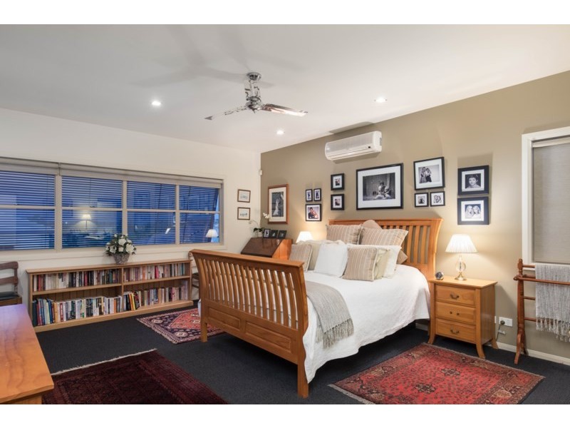 10 Wordsworth Street, Bulimba QLD 4171