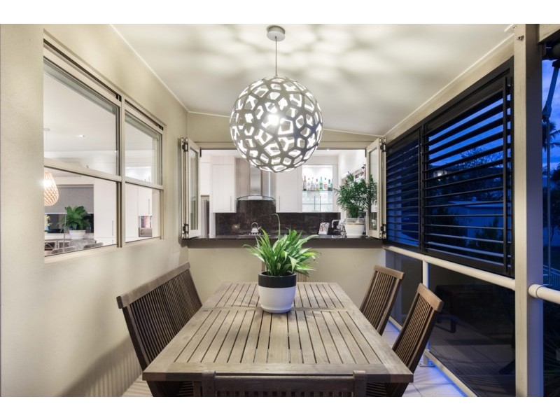 10 Wordsworth Street, Bulimba QLD 4171