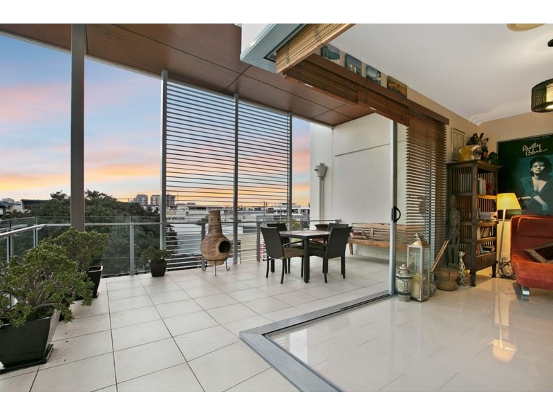 22/18 Barramul Street, Bulimba QLD 4171