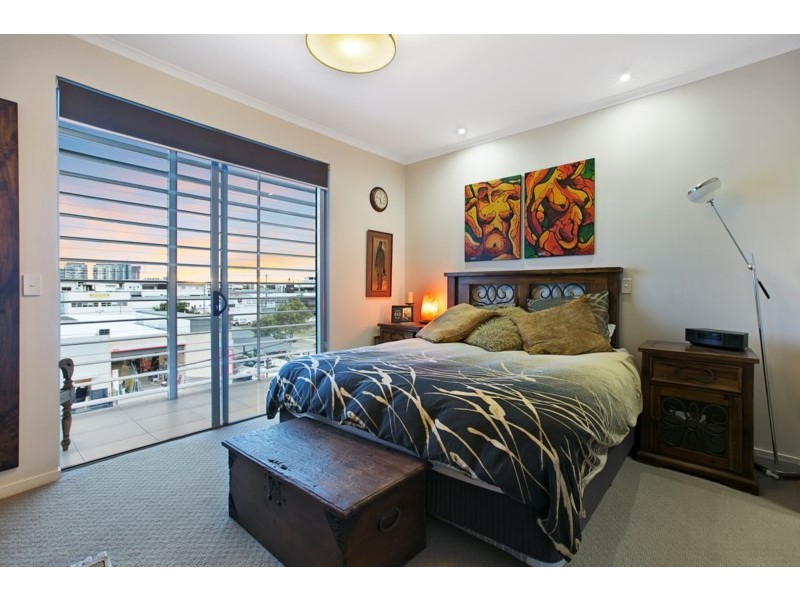 22/18 Barramul Street, Bulimba QLD 4171