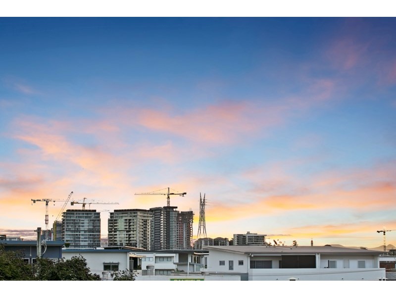 22/18 Barramul Street, Bulimba QLD 4171