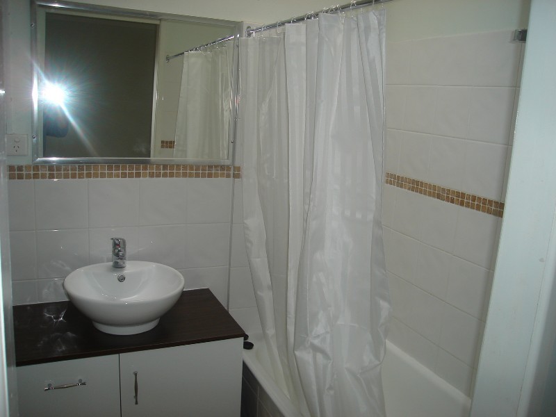 Booval QLD 4304