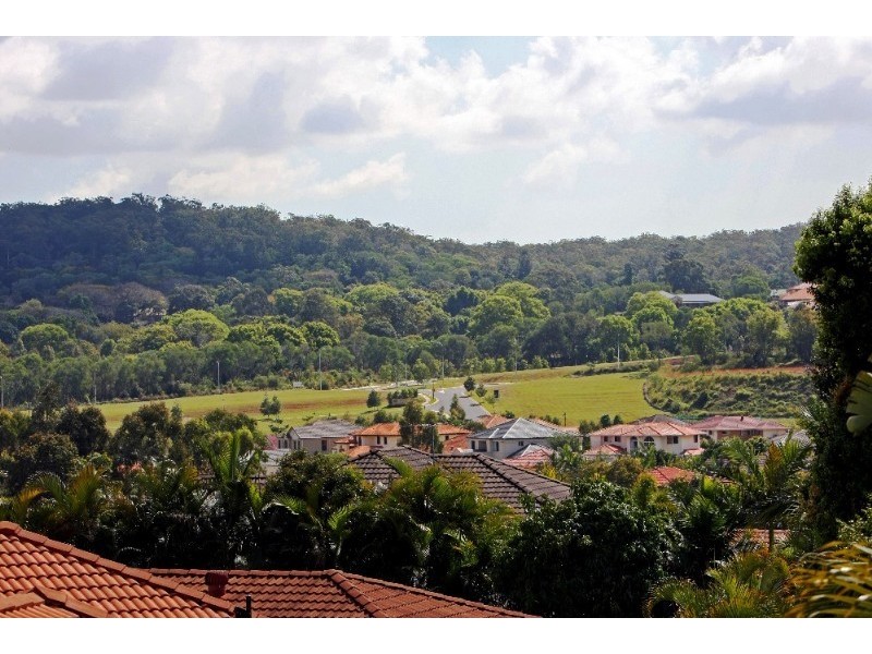 115 Cribb Road, Carindale QLD 4152