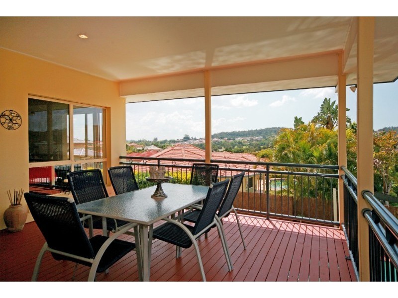 115 Cribb Road, Carindale QLD 4152