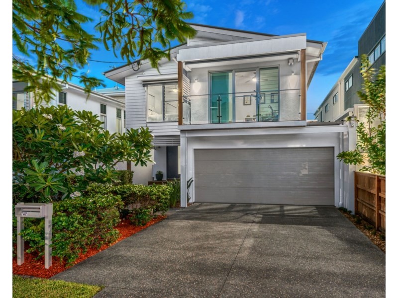 74 Stuart Street, Bulimba QLD 4171