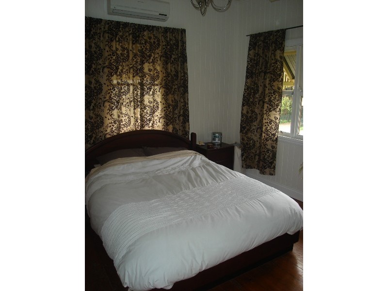 East Brisbane QLD 4169