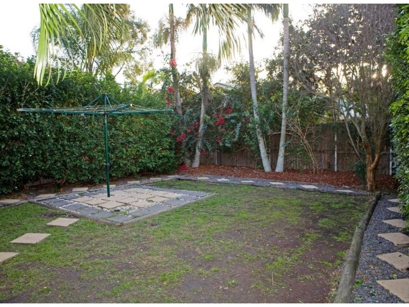 10 Wright Street, Balmoral QLD 4171