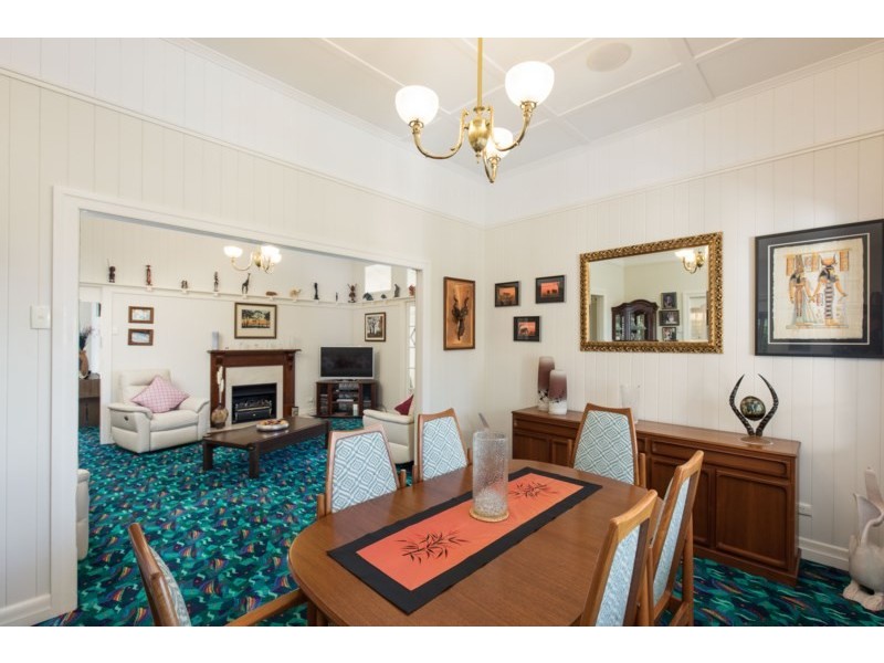 8 Spica Street, Coorparoo QLD 4151