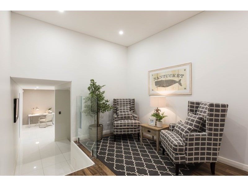 23 Bulimba Parade, Bulimba QLD 4171