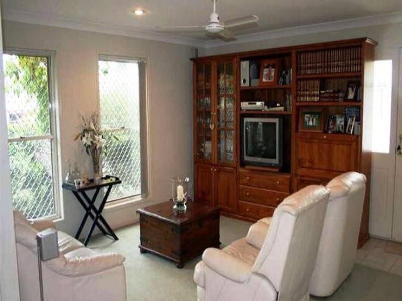 2/12 Norman Avenue, Norman Park QLD 4170