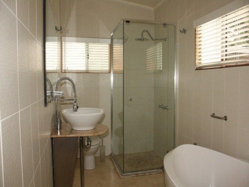 120 Railway Terrace, Murarrie QLD 4172