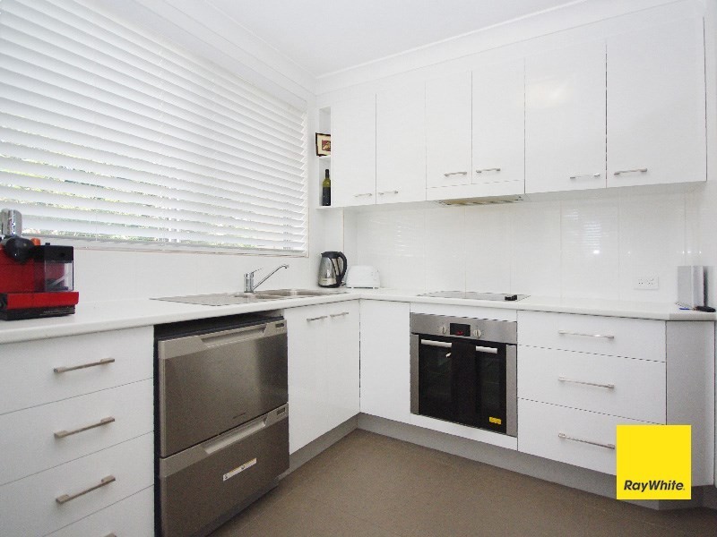 1/44 Kitchener Street, Coorparoo QLD 4151